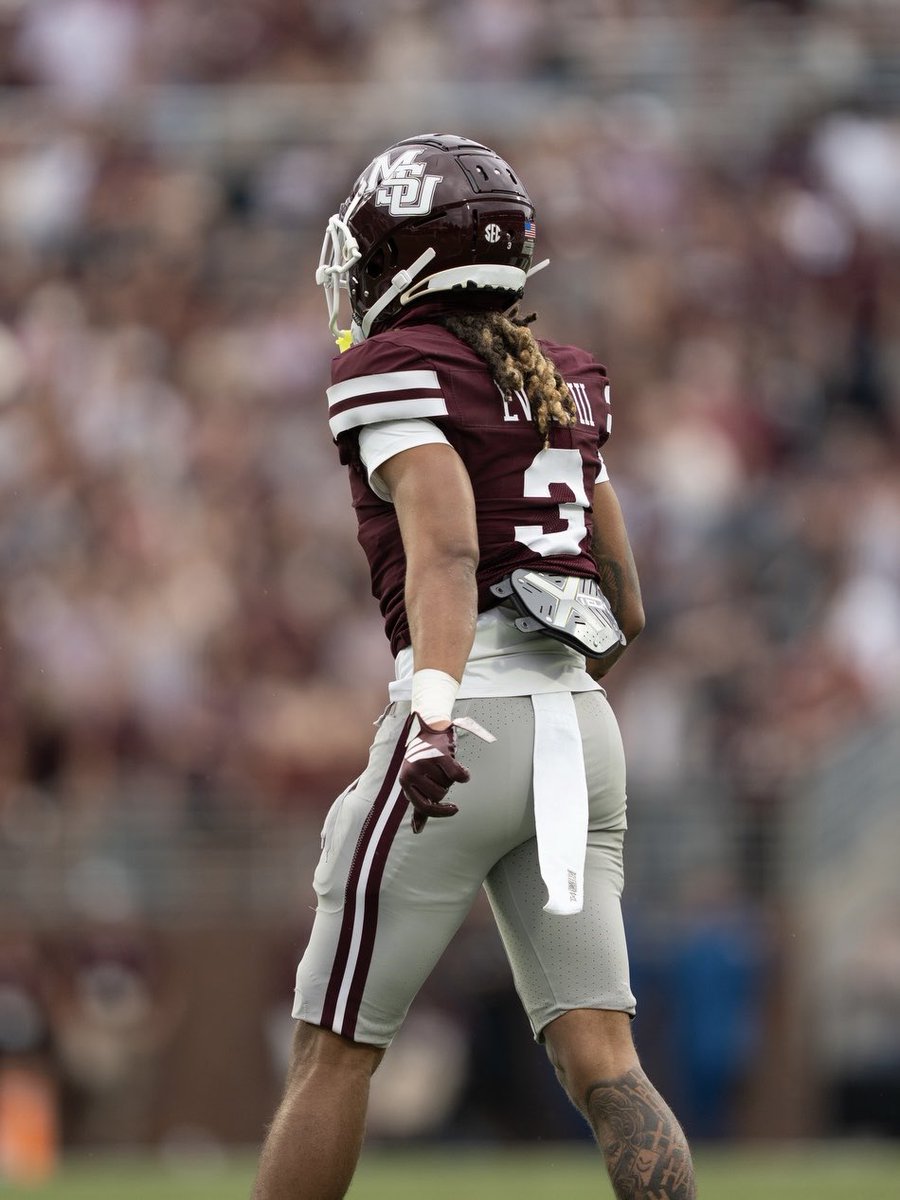 Two of the SEC’s Top 10 players in receiving yards this season play for <a href="/HailStateFB/">Mississippi State Football</a>.

No. 2 — <a href="/BrenenThompson_/">Brenen Thompson</a> (716)
No. 7 — <a href="/AnthonyEvansIII/">⚡️⚡️Anthony (AE3)Evans III⚡️⚡️</a> (653)

Only Mississippi State and Tennessee have multiple players in the SEC’s Top 10 for receiving yards.