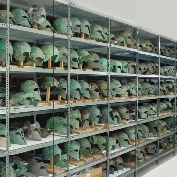 Tony Abbott tweet media