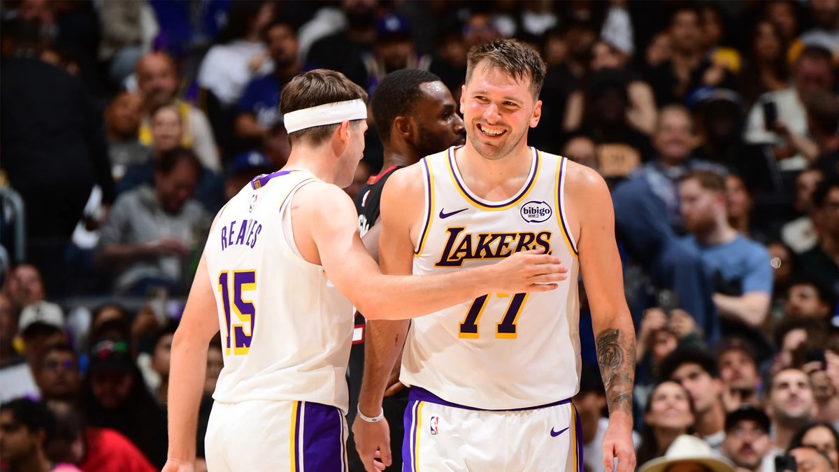 bergkamp_penny's tweet photo. LAKERS 2026 : L'ATTAQUE SALVATRICE ? ✨

Vous inquiétez pas les enfants, Luka est de retour. Et les Lakers sont en 5-3 au sortir de deux grosses perfs offensives dont une face au Heat. Quels sont les secrets du playbook de JJ ?

On regarde ça ensemble ! 🎬 https://t.co/JGpFtxX8Qy