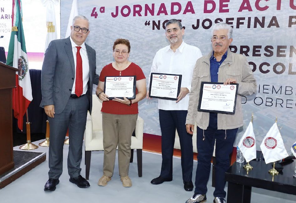 notariossonora's tweet photo. 📜 Notarios de Sonora realizan su 4ta. Jornada de Actualización Notarial “Not. Josefina Pérez Contreras”.
👁️ VER 👉 https://t.co/T5tYoHuGOV 👈
📜 #NotariosSonora #NotariosdeSonora #FONAL #FortalecimientoNotarial #CapacitaciónNotarial https://t.co/rhbkMih3V1