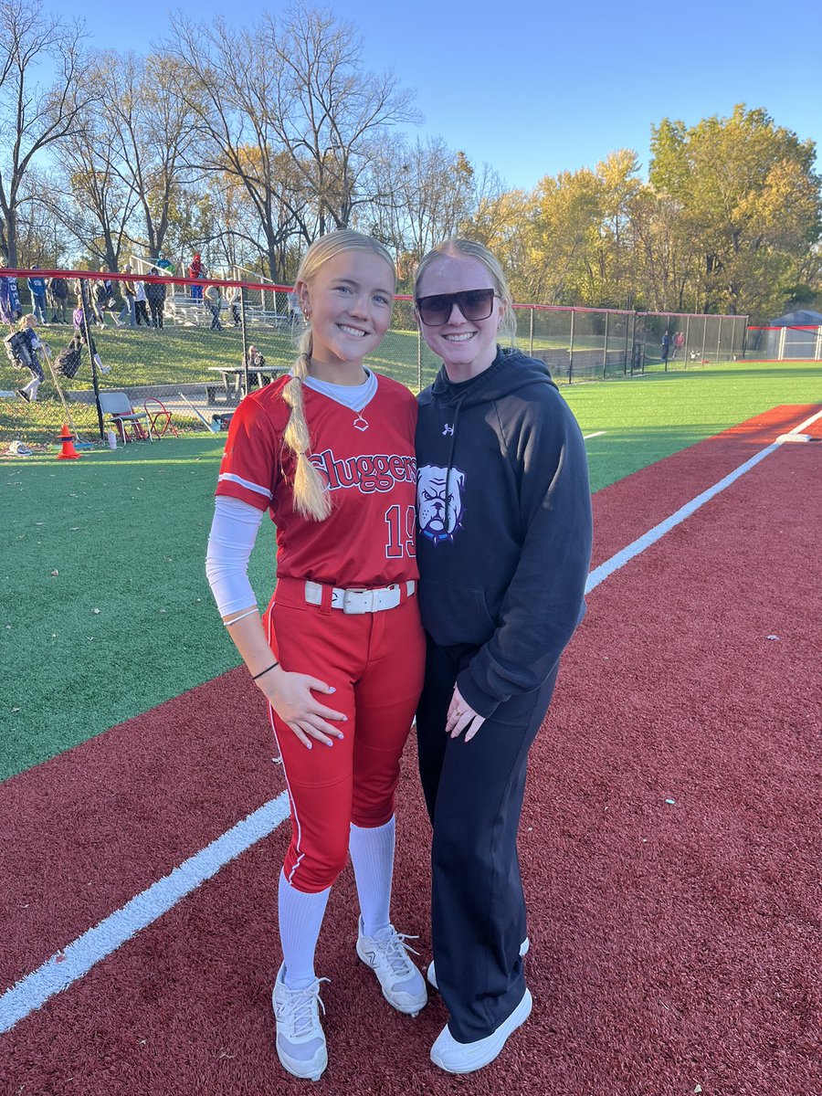 Thank you <a href="/jewellsoftball/">William Jewell Softball</a> for hosting a great camp yesterday! All the coaches were great and very helpful with everything. <a href="/lilliefilger/">Lillie Filger</a> <a href="/CoachBuhr/">Coach Josie</a> <a href="/RockUSoftball/">Rockhurst Softball</a> 
<a href="/KMOSoftball/">KHS Softball</a> <a href="/SluggersKC/">LadySluggersKansasCity</a> <a href="/SluggersGroom/">Sluggers_Groom</a> <a href="/AndyPaalhar/">🚨COACH 🅰️ndy 🅿️aalhar</a>