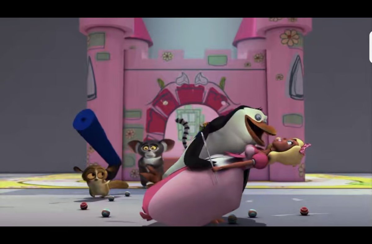 AssistanceMr's tweet image. Why did you steal my wife?#penguinsofmadagascar #ThePenguinsofMadagascar #马达加斯加的企鹅 #pom