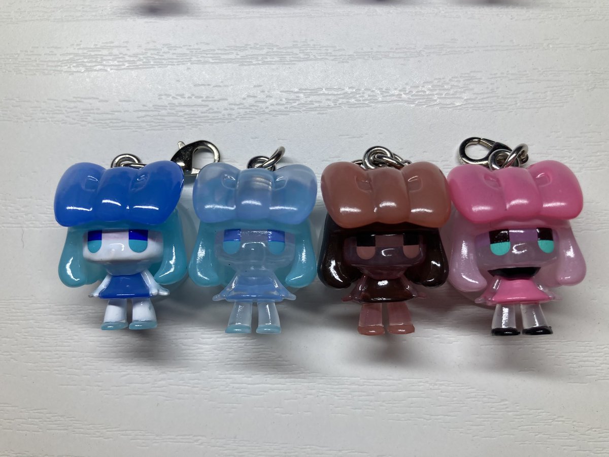 チヨコ　タカハシユリ　リラックスバージョン G1HbvAKaYAA5d-k.jpg