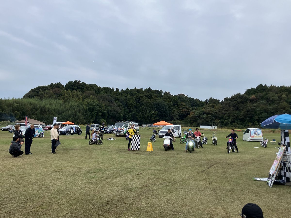 akamegane_nmm's tweet image. MCでも言いましたが、MLS( @MotorLiveStock )は参加者が主役のイベントです
前夜祭ライブだったり、遅乗り大会だったり、おバイク撮影会だったり、痛車アワードだったり…

次回はぜひキャンプを楽しみつつ、ひとつといわずいくつかのイベントに参加してみてくださいね😊 #MLS7