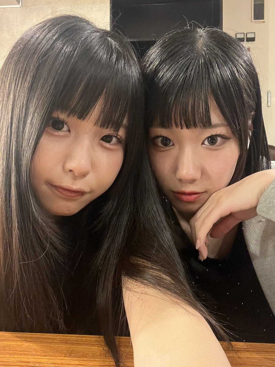 maas_a0810's tweet image. 🎀2025/11/04(火)19:30〜🎀
明日は、下北沢から生配信させていただきます💐💐

ゲストの方々はこちら⬇️⬇️✨️
GenesisGirl（@GenesisGirl5）さん
西村ゆきを（@tomojuos）さん
まつり（@matsuri_72no）さん

初生配信で、とっても緊張しますが、応援してください^..^おん

youtube.com/live/YAkQ2jXBv…