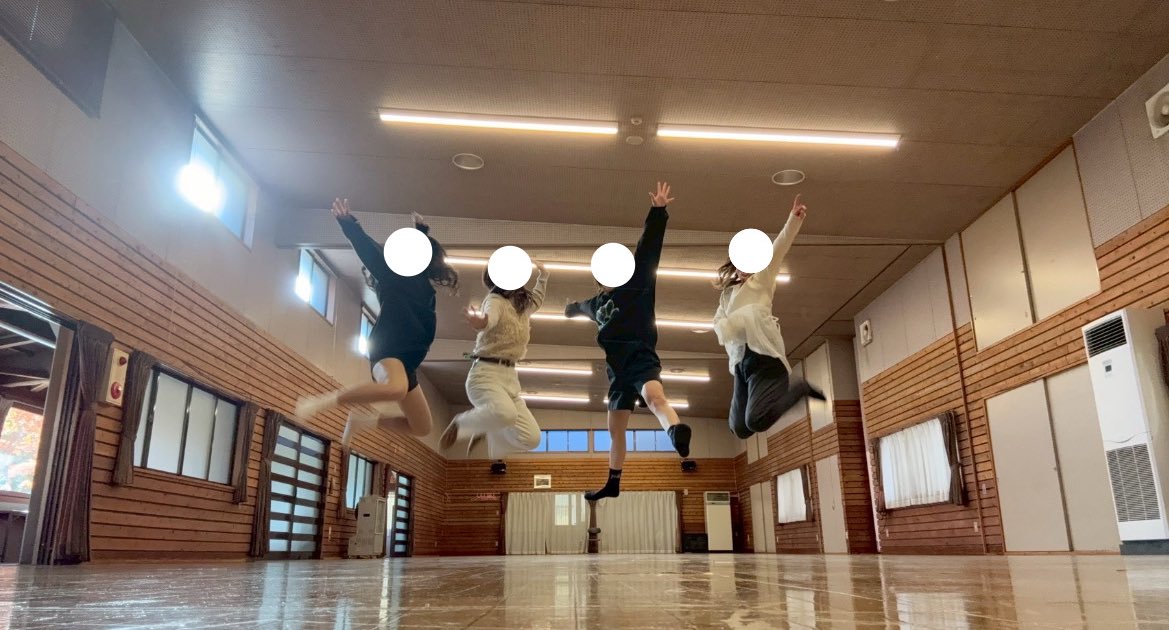 besty_mon's tweet photo. ㊗️４周年〜〜✨✨
びふぁのおかげで人生楽しいです！合法かよ！！
おばあちゃんになってもみんなで一緒にお祝いしようね^ - ^
 #BEFIRST_4thAnniv https://t.co/ZLj3byF8th