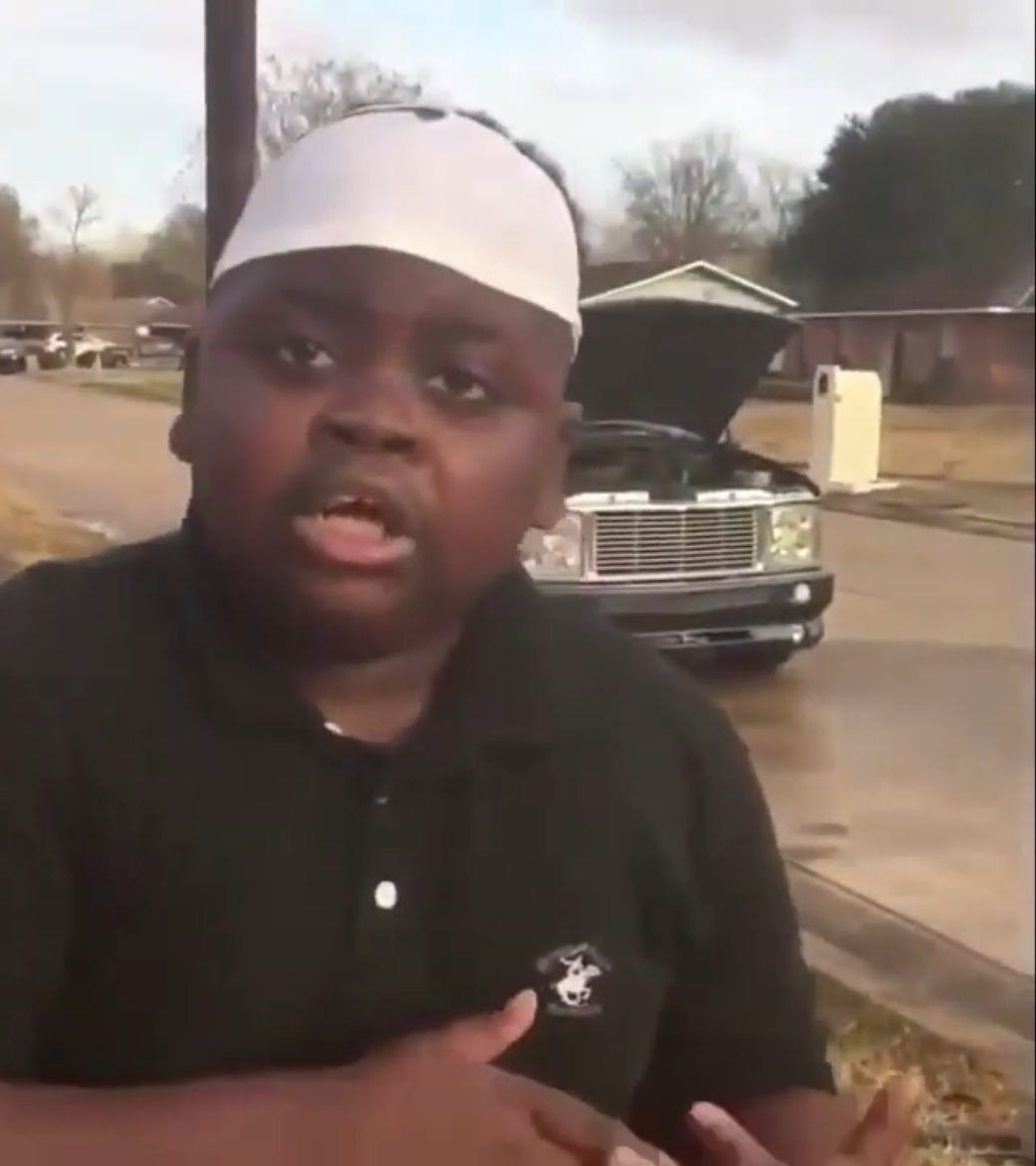 mid_madness's tweet image. explaining to the bossman what a “field of 68 showcase” is and why it is a better use of company time than the weekly 9am touch-base