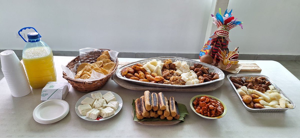 🇵🇦 En el CMPC El Ejido iniciamos el mes patrio rindiendo honor a nuestra amada Panamá. ❤️💙
Con orgullo y fervor, nuestros colaboradores celebran las tradiciones que nos unen como nación. 🎶🇵🇦 #MesDeLaPatria #OrgulloPanameño