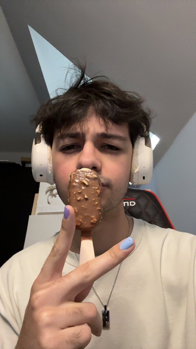 forgot to tweet, valorant if my internet allows me to
twitch.tv/alliumseed