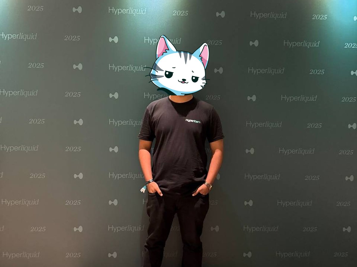 alfredonchain's tweet image. been gone for a while. learned a few things, lost a few bags, built something new. here’s what happened:

&amp;gt;&amp;gt; got into web3 because of NFTs. This account was born in that chaos.
&amp;gt;&amp;gt; back then, we all lived behind pfps. still kinda do. (might dox later, but for now, let Alfred cook)…