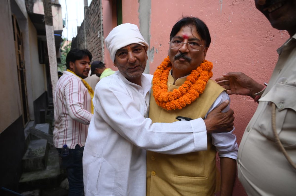 bittusingh060's tweet photo. मैंने जनता से वादा किया — दीघा के हर वार्ड की समस्या का समाधान मेरी पहली प्राथमिकता होगी।
यह सिर्फ चुनाव नहीं, दीघा के बदलाव की लड़ाई है। https://t.co/pWykfTsEC2