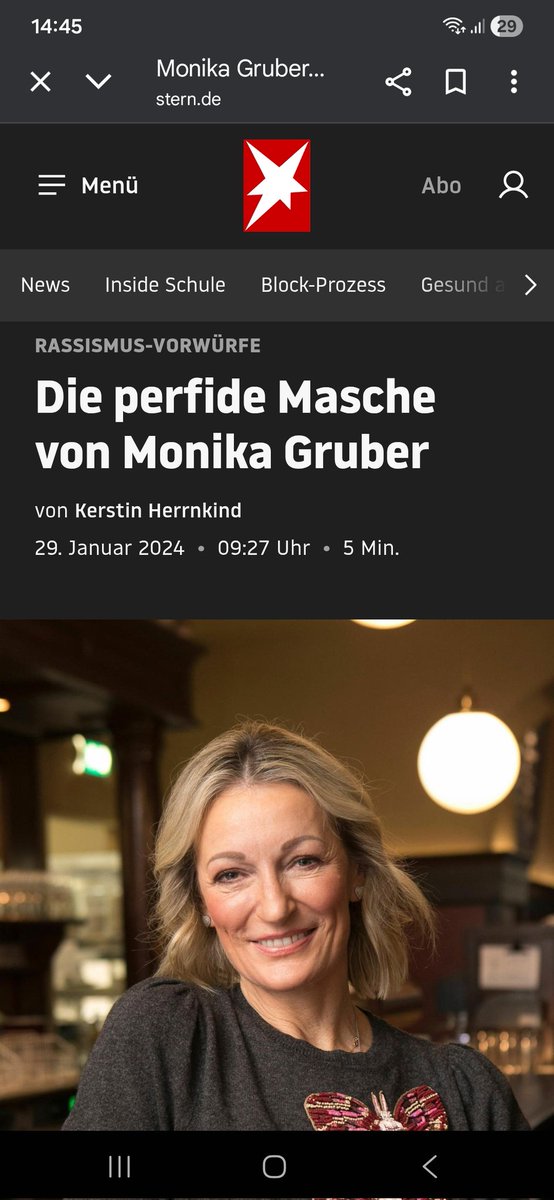 Monika Gruber ist überhaupt keine Kabarettistin, sondern eine rechtsradikale Aktivistin.
Das ist vielleicht komisch, aber gar nicht lustig.