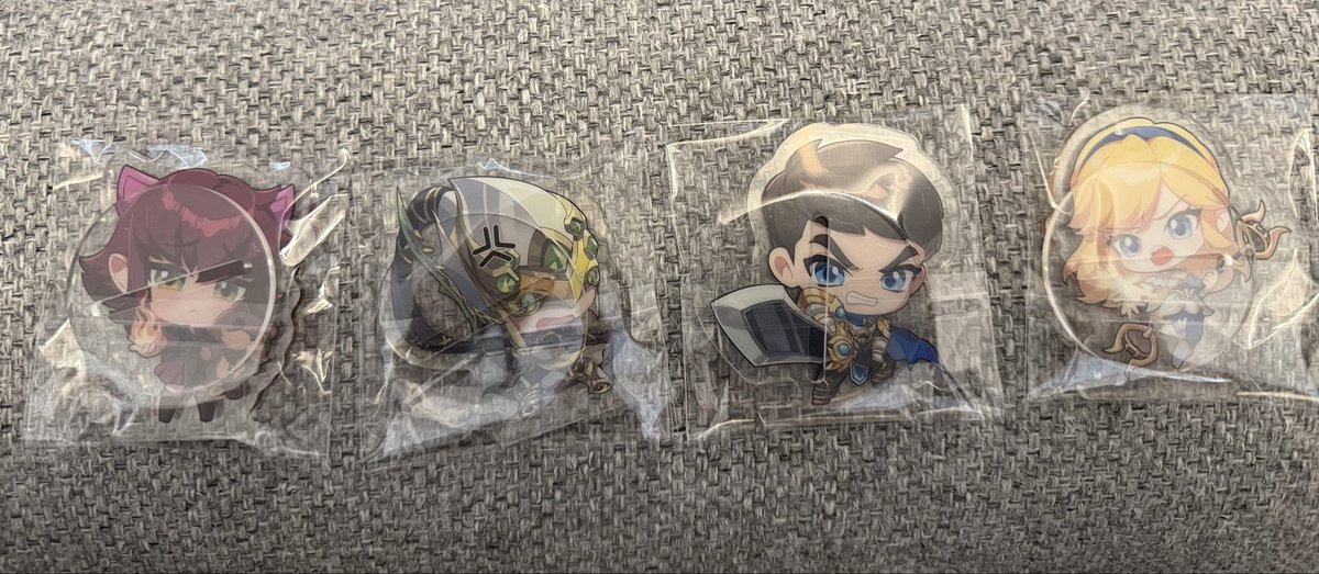 iTzSTU4RT tweet media