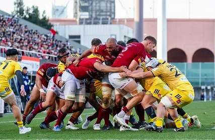 🏉ボールラグビーリーグワン「府中ダービープレシーズンマッチ」府中市 250名様 無料招待 (11/8まで) #ラグビー #リーグワン #府中ダービー #東京スポーツ #東芝ブレイブルーパス東京 #東京サントリーサンゴリアス #無料 #府中市民  🔥social-present.com/sports-present…