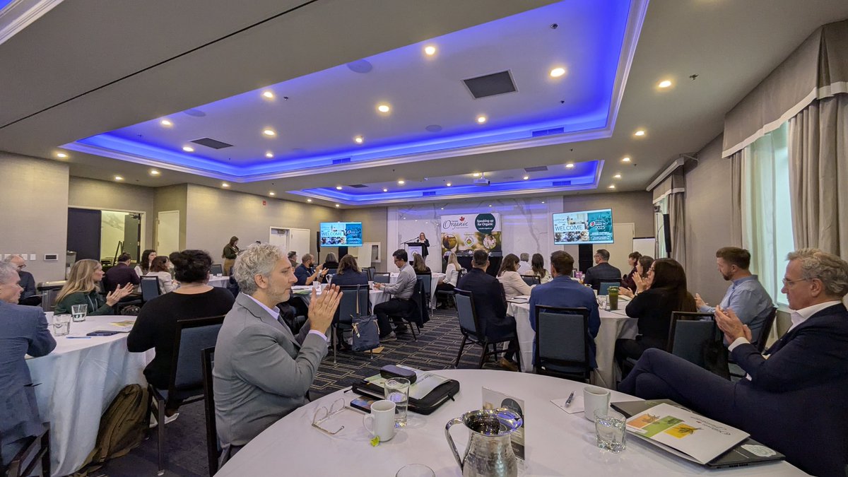 Great to be at the kick off of the #OrganicSummit organised by the #Canadian #Organic #Trade #Association #COTA in #Ottawa
<a href="/ifoamorganics/">IFOAM - Organics International 🌱💚</a>