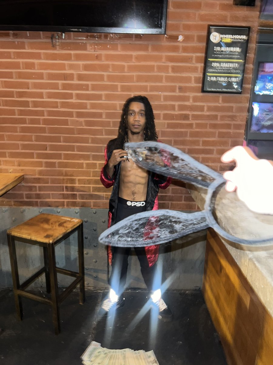 idkyou422's tweet photo. #stl #fyp #Halloween #wheelhouse #wheelhousestl #fun #estl #trending #roleplay #314 #myb https://t.co/ObgyVsCFZm