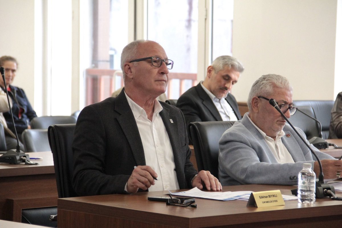 Kasım ayı olağan meclis toplantımızı gerçekleştirdik. Toplantımızın ikinci birleşimini 6 Kasım Perşembe günü saat 16:00’da Belediye Meclis Toplantı Salonu’nda komşularımızın katılımıyla gerçekleştireceğiz.

Meclis toplantımızda aldığımız kararları incelemek için: