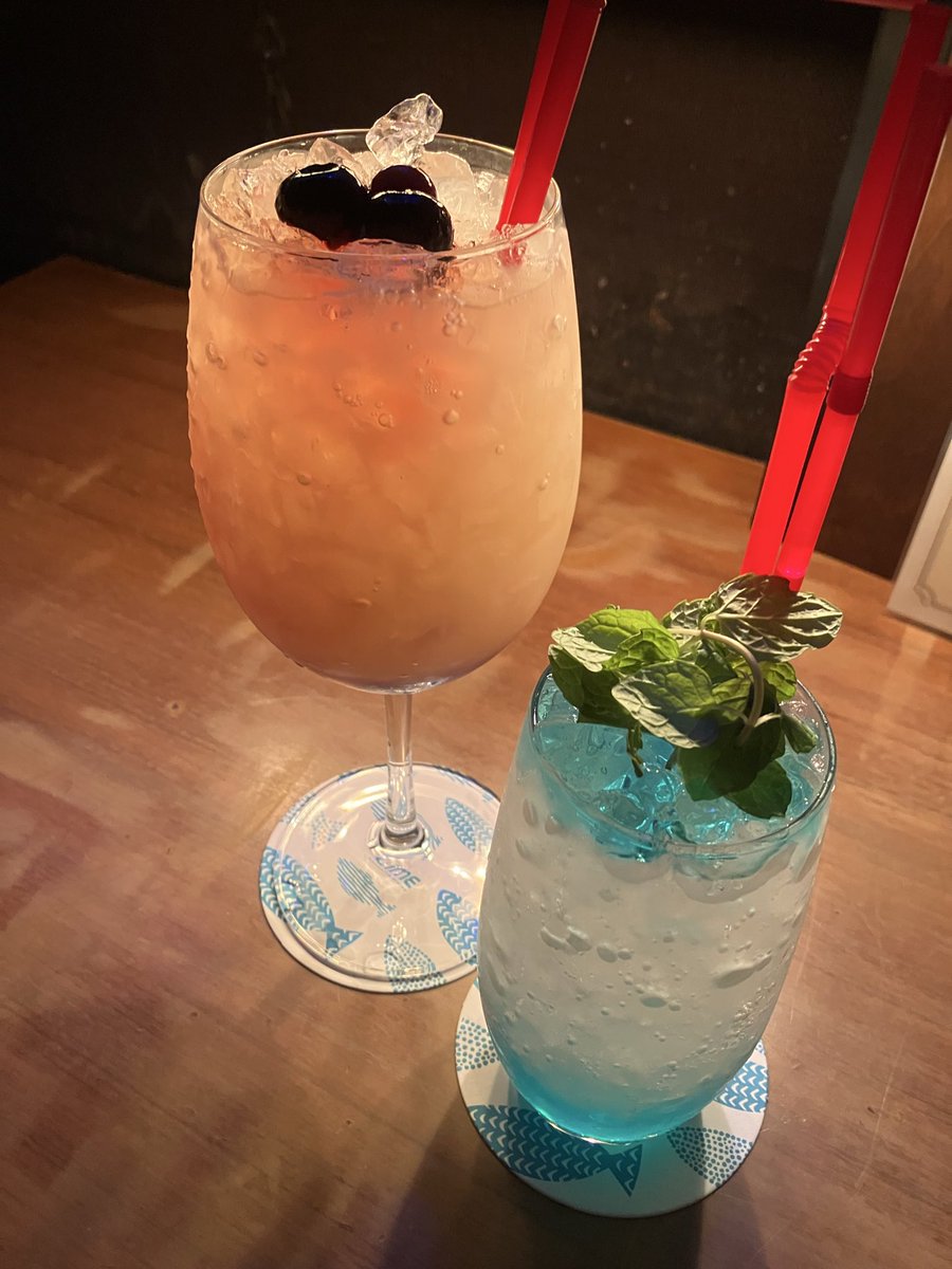 ccsakura_s2's tweet image. 今日は結婚記念日でした〜😍
なのでお義母さんに👶お願いしてディナー🍽️だけ2人で行ってきました🥲
サプライズの花束と手紙、ケーキもあって日々育児頑張ってて良かったなーって思いましたとさ🎁
お勉強はあんまりできなかったけど明日からまた頑張ります💪✨