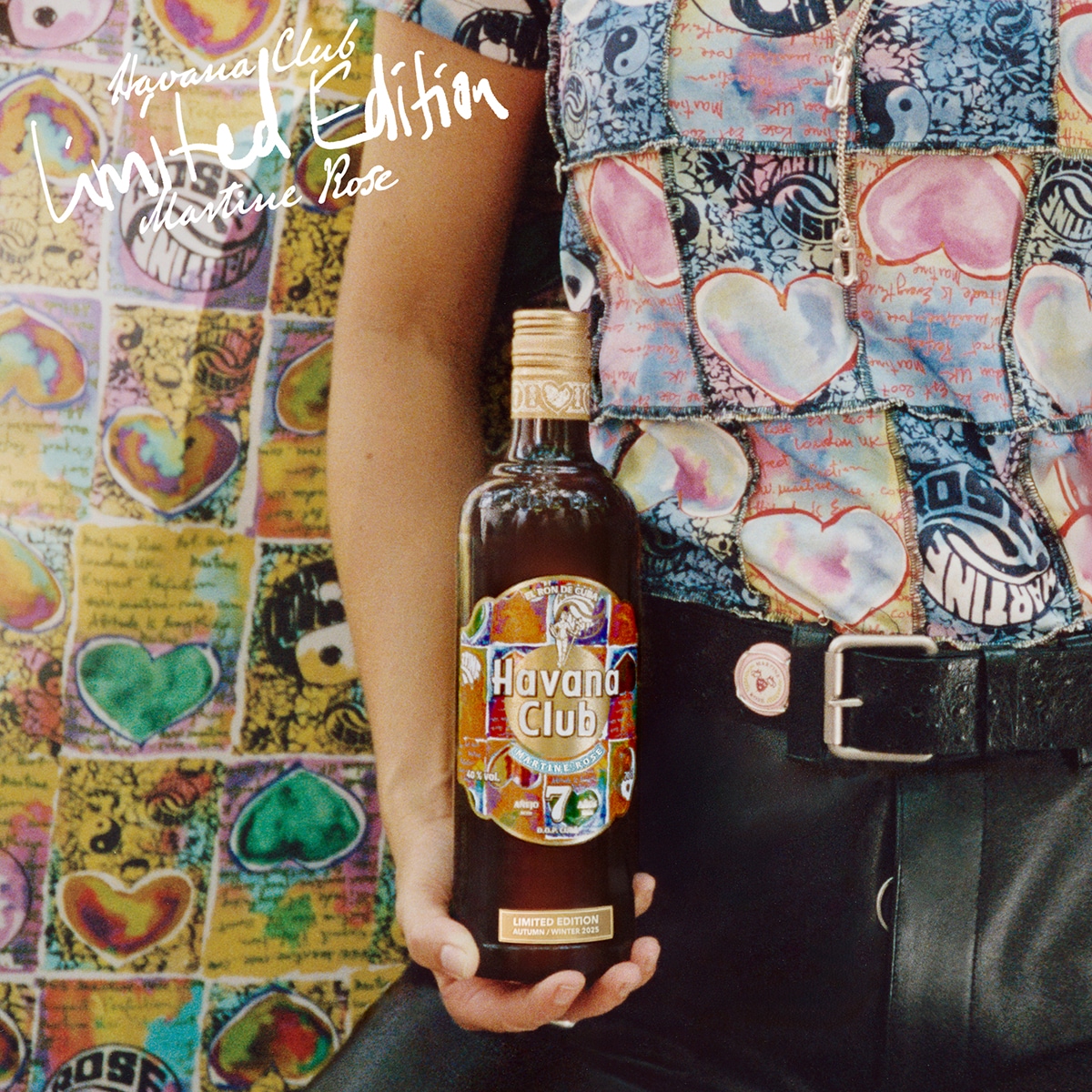 fabnewslive's tweet image. World’s leading #Cuban #rum #brand Havana Club unveils collaboration and limited edition bottle designed with Martine Rose fabnews.live/worlds-leading… @_HavanaClub #MartineRose #LimitedEdition #Design #BottleDesign #FoodBeverage #FABNews