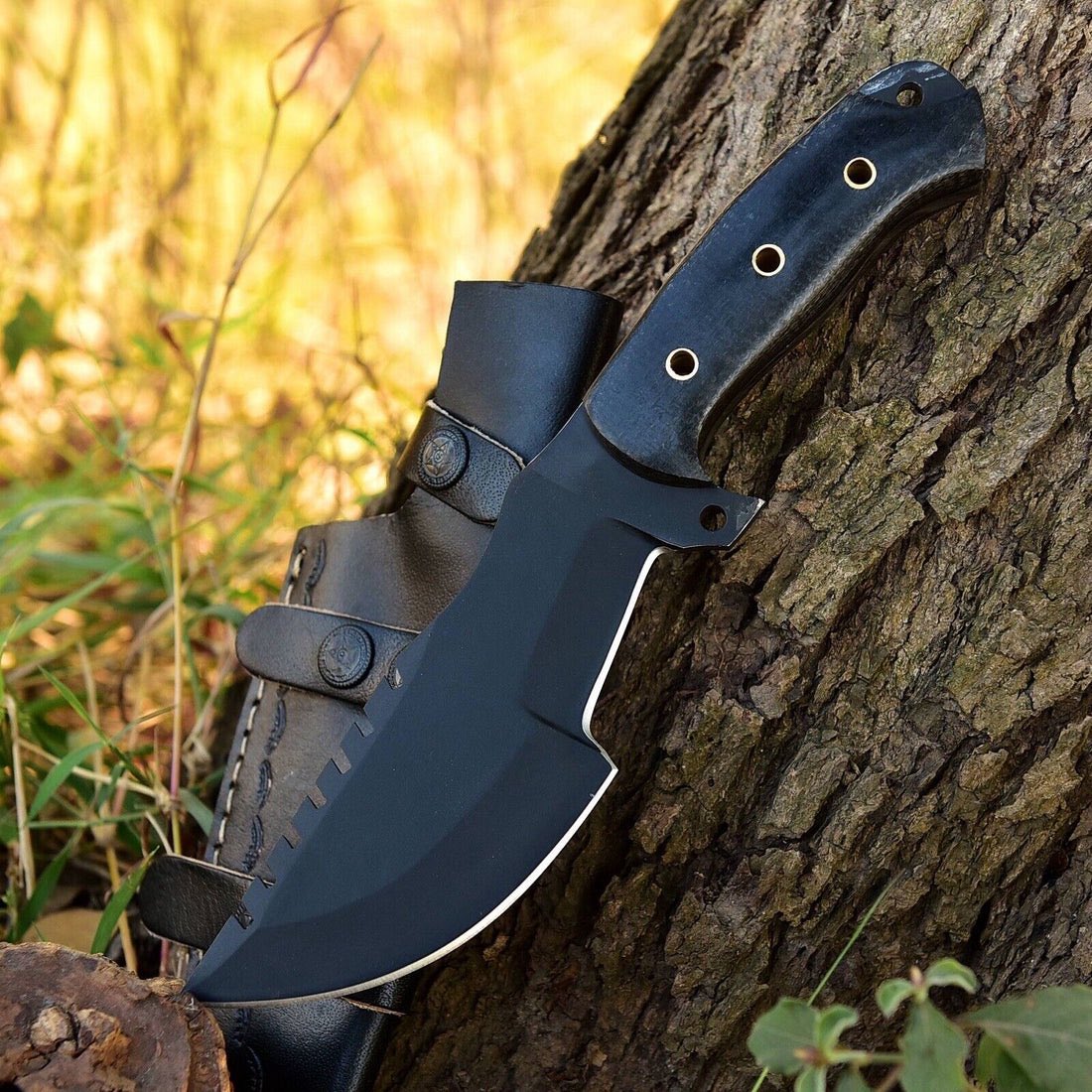 ar__knives's tweet photo. Handmade High Carbon Steel Powder Coated Blade Tracker Knife with Leather Sheath Cover. 

#knives #handmade #knife #Blade #USA #hunting https://t.co/QJvuMTANkB