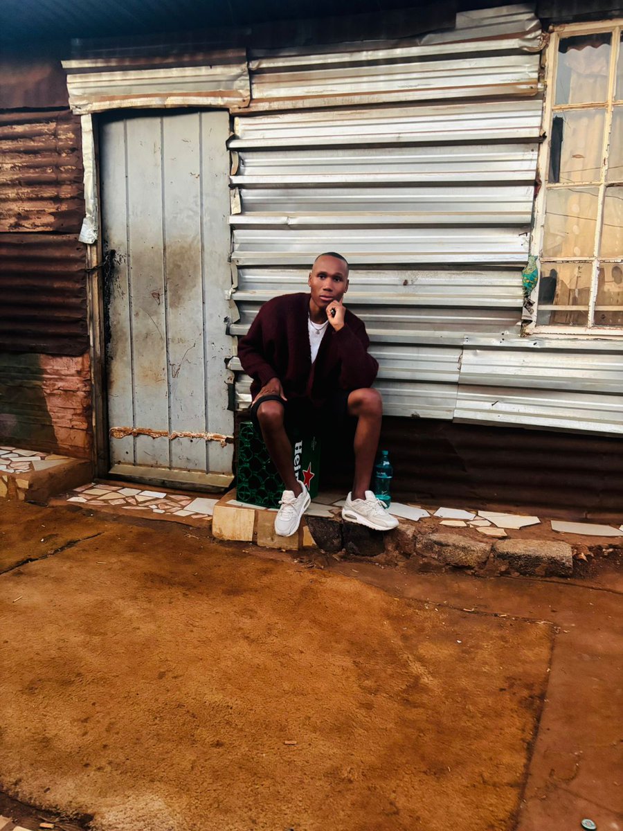 Ungakhohlwa ukuba uwe✨
#Ubumina