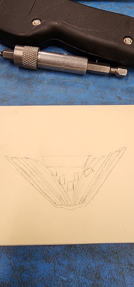 GTC3rd's tweet image. Fuck trying to draw perspective. I&apos;m def biting way off more than I can cheese without spending more time practicing, but this is practicing. :shrug: