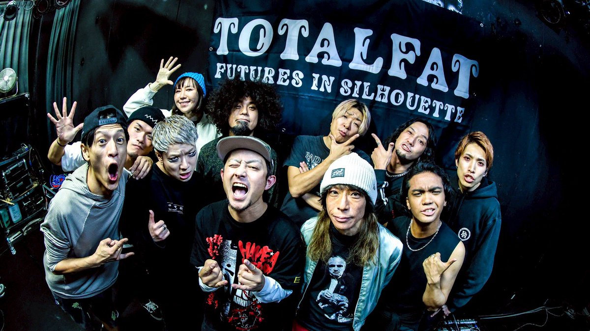 【THANKYOU】

2025.11.03
秋田 Club SWINDLE

TOTALFAT呼んでくれてありがとうございました！
バックドロップシンデレラとも再会できて嬉しいです

男鹿でこの3バンドで再会したいなぁ
ステージ上で約束したから！絶対叶える！
俺たちが1番頑張ります

男鹿待ってろー！！！！

<a href="/TOTALFAT_crew/">TOTALFAT【25th anniversary】</a>