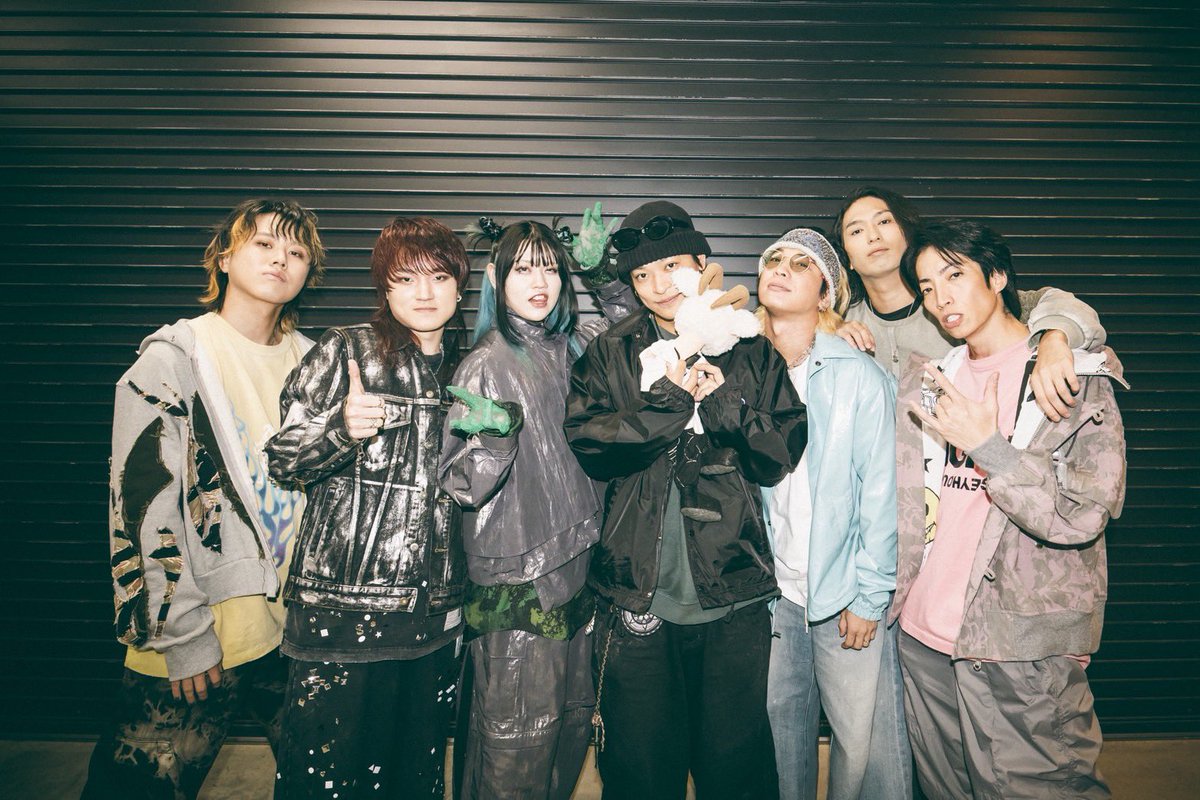 𓃲𓃵  #4472𓃵  𓃲𓃵

2025.11.03
『 よしなに~全国編~ 』
Zepp Osaka Bayside 公演
対 THE ORAL CIGARETTES

完

.