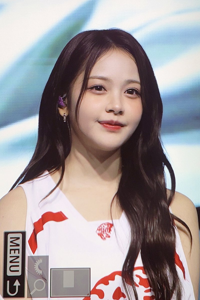 vanilla_canele's tweet image. 251103

#Hearts2Hearts #하츠투하츠
#CARMEN #카르멘