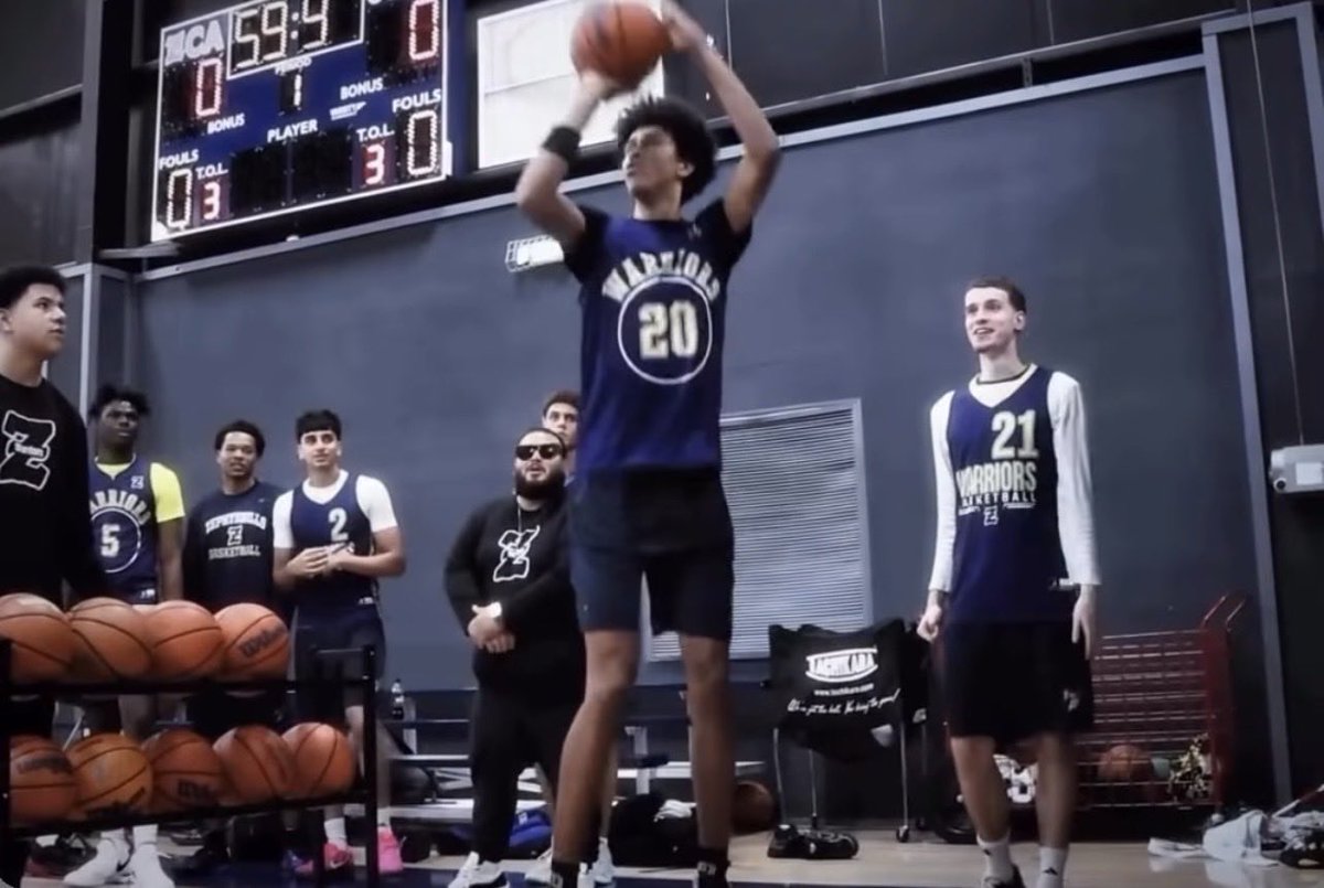 Moonlight Madness 🏀