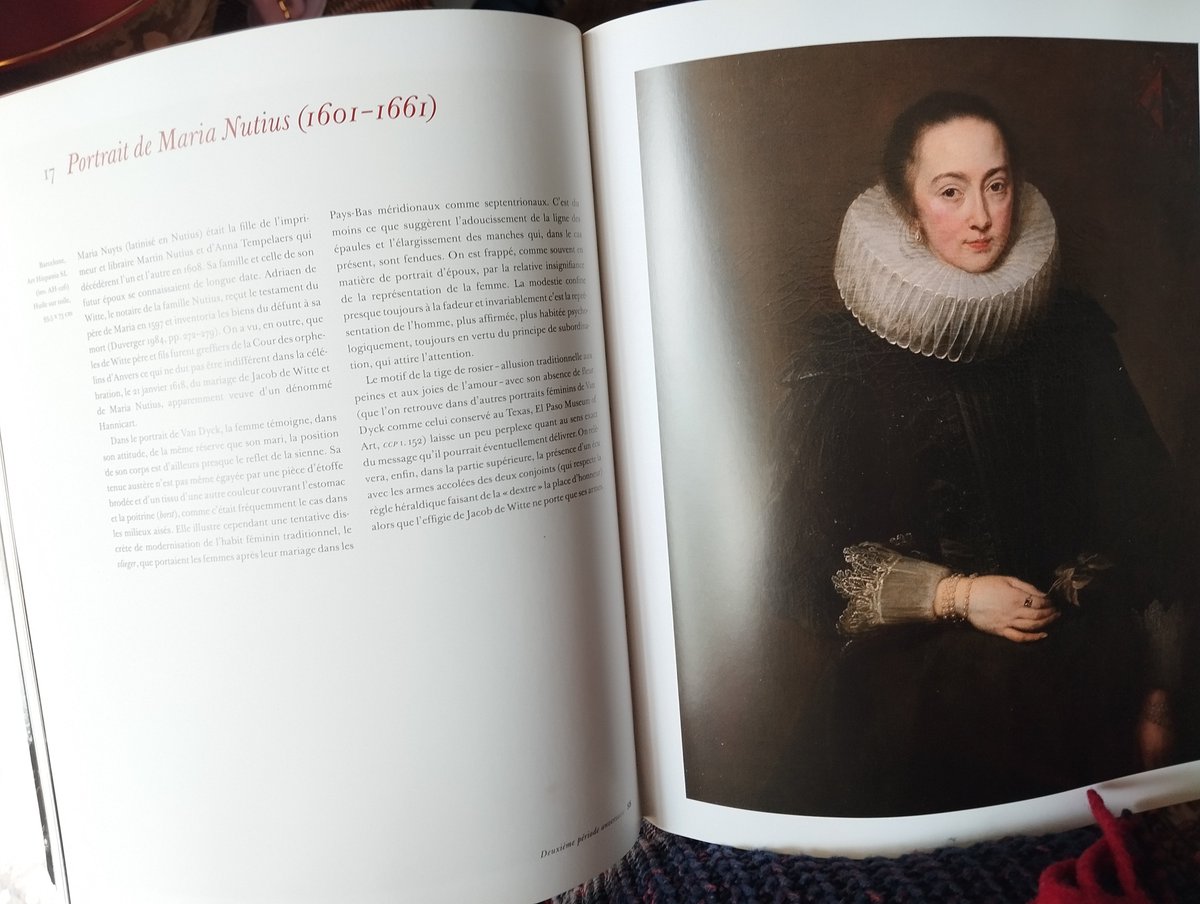 dom2witte's tweet photo. Dans cet ouvrage, le musée Jacquemart-André retrace les grandes étapes de la carrière du peintre Antoon Van Dyck à travers un genre où il excella : l'art du portrait.

Parmi les toiles les plus marquantes, l'on y retrouve les portraits du seigneur Jacques de Witte et de son épouse Marie Nutius. (Huiles sur toile de 93 × 73 cm).

Jacques de Witte est une personnalité des anciens Pays-Bas méridionaux. 

Né à Anvers le 30/01/1591, il sera baptisé à l'église Saint-André à Anvers.

Marié avec Marie Nutius (1601-1661) le 21/01/1618 à la cathédrale Notre-Dame d'Anvers. 

Il est mort à Haasdonk le 23/11/1631.

Ses fonctions étaient : 

- Seigneur de Buersteden, de Vekene.

- Avocat général au Conseil souverain de Brabant.

- Greffier de la Chambre des orphelins de la ville d'Anvers.

Il gît avec son épouse dans la cathédrale Notre-Dame d'Anvers.

https://t.co/iBsvQdpTka

#FamilledeWitte #Histoire #PaysBas #France #Belgique #VanDyck #FineArt #Art #Patrimoine #Europe