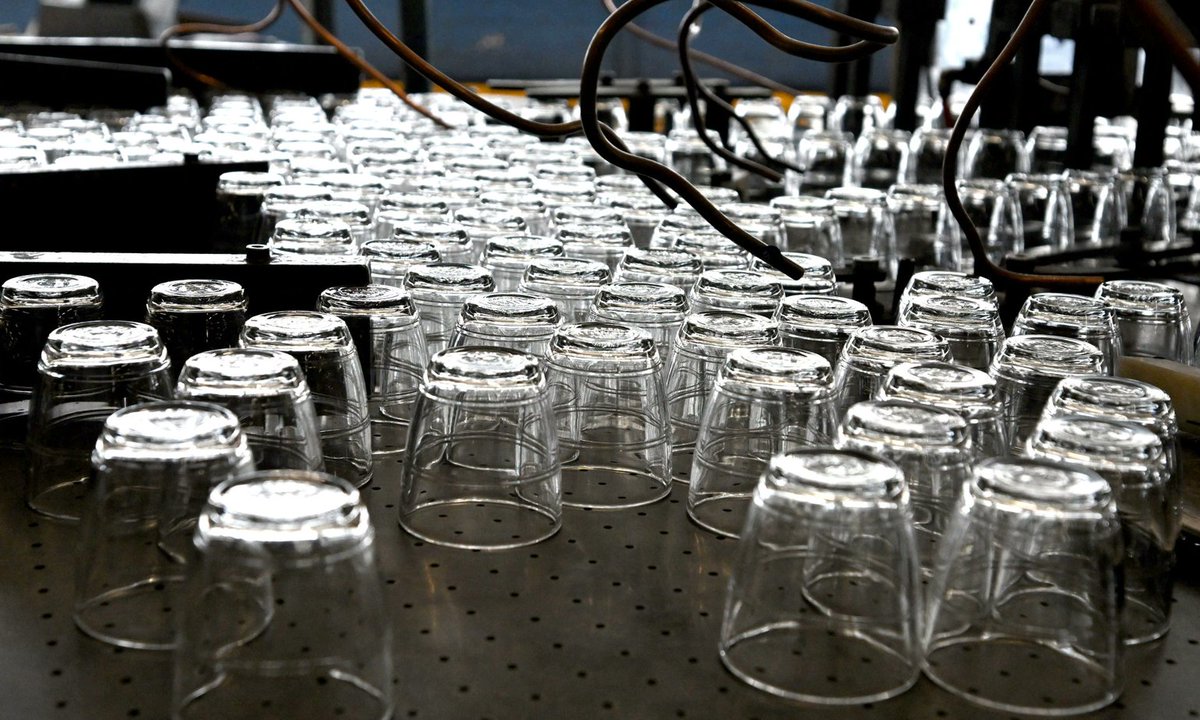 5 millions d'euros pour sauver Duralex… Les Français sont invités à mettre la main au portefeuille 👉mrf.lu/1G2B #Marianne