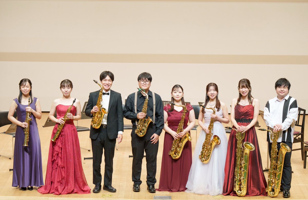 Tochigi_SE's tweet photo. 演奏無事終演しました！
ご来場いただきありがとうございました✨

演奏以外にも、ロビーのクイズやサクソフォンについてのまとめも楽しんでいただけたようでとても嬉しいです🎷

これから本格的に寒くなってくるので皆さまもお身体にお気を付けて！

ありがとうございました！
またお会いしましょう🤝 https://t.co/TMvIUqeG5Y