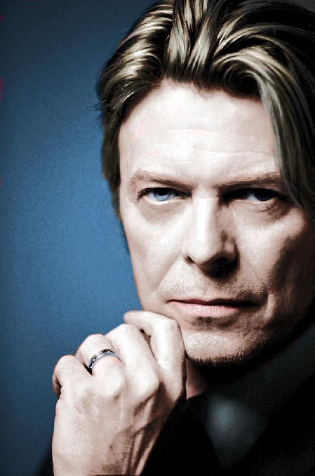 And just like that…it’s Monday again. 
#BowieForever
