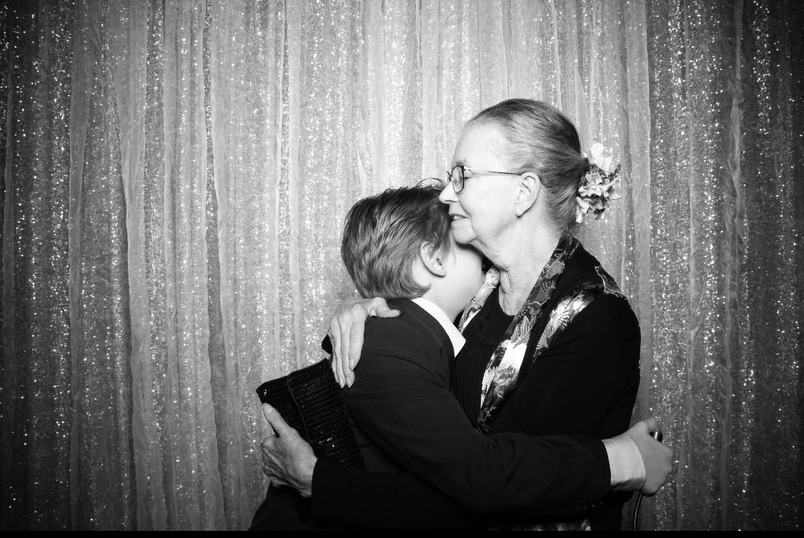 My dad is looking pretty good for 84! We had the best time with family in Chicago for my cousin's wedding! Good times! Hangry was overjoyed to hug his Nana!