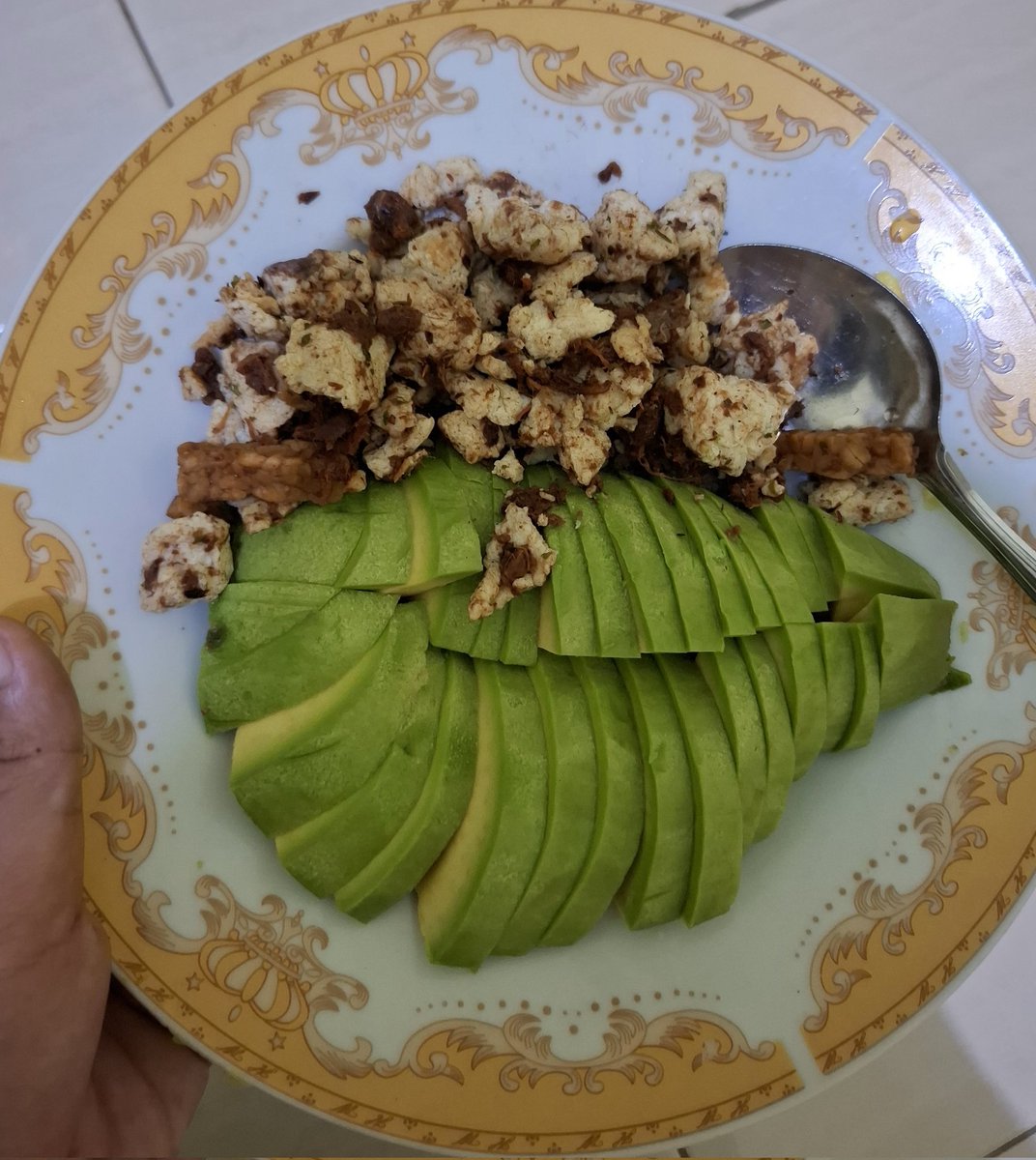 mbakdinaaa's tweet photo. Oke mari kita mulai #30daychallenge  makan realfood dan non UPF, kira-kira bisa konsisten gaa yaa?🥹 https://t.co/3orA1JSVZX