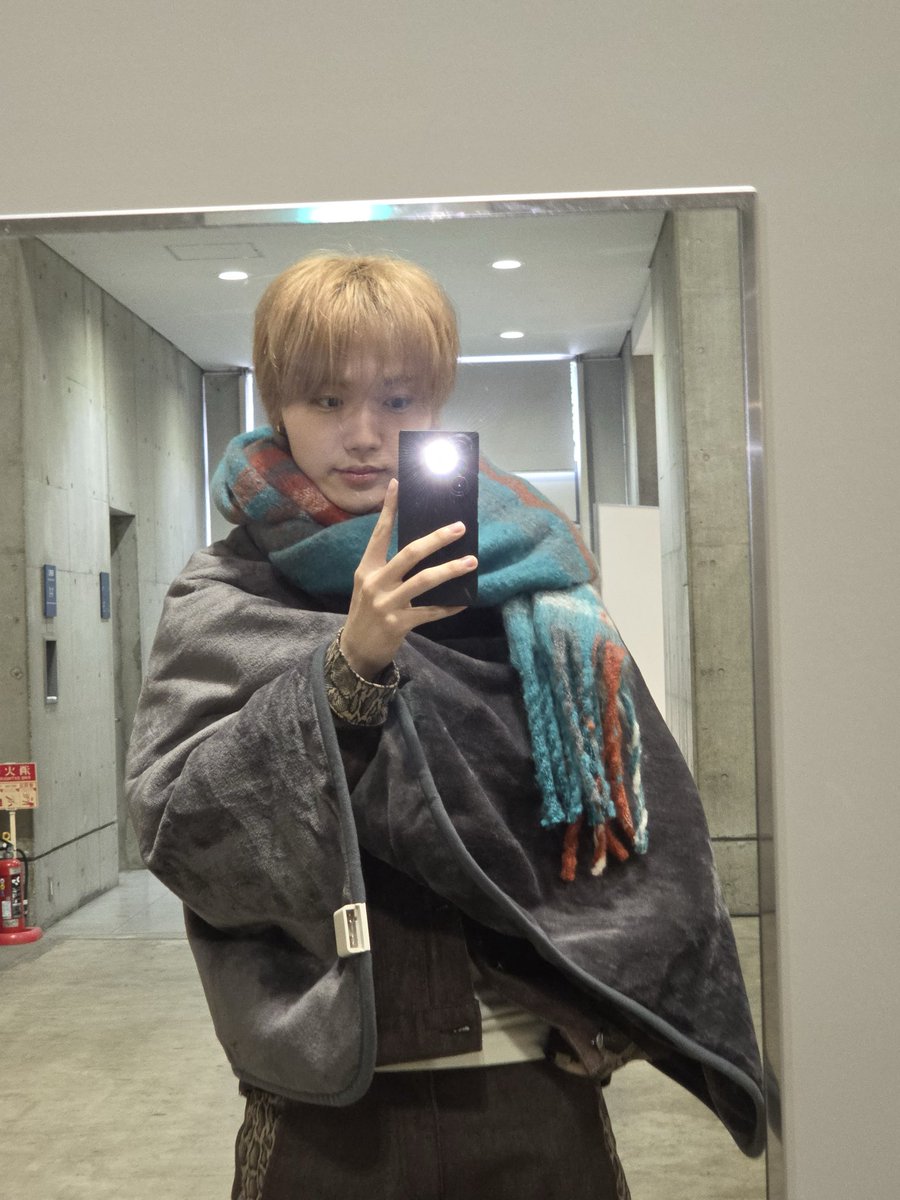 treasure_hd's tweet photo. 📸🐰  

#トレジャー #DOYOUNG #도영 #TREASURE #트레저 @treasuremembers https://t.co/lAxJEnYryI