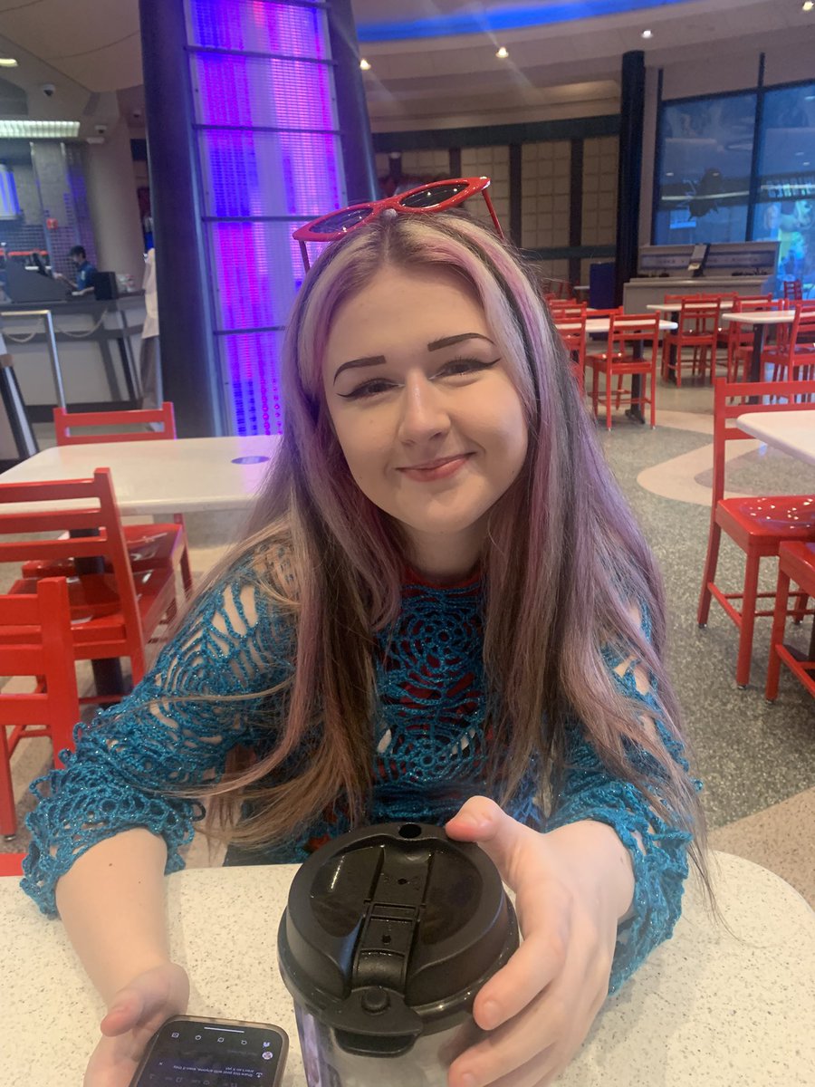 RBLXEarthman's tweet photo. @callmehhaleyx HAPPY 22ND BIRTHDAY!!!!  You’ve done so much this year and I’m very proud of you!! I’m so happy I’ve been with you for the past 6 years and I’m excited to spend the rest of my life with you!!! https://t.co/0K43U8i8Uv