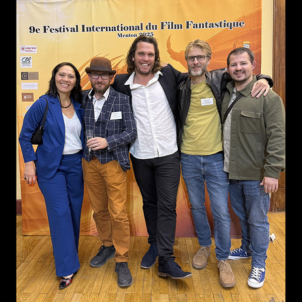 FabriceCeccher2's tweet photo. #DingDingueDong by Florian Massoulle, acclaimed at the #FIFFMenton, keeps shining! Selected for #BaideFest in Spain 🇪🇸, it will screen in competition on Nov 13 at 10 PM in Roses. Congrats to the whole team! 👏 #cinema #fantasy #shortfilm https://t.co/OEDNsIX4G6