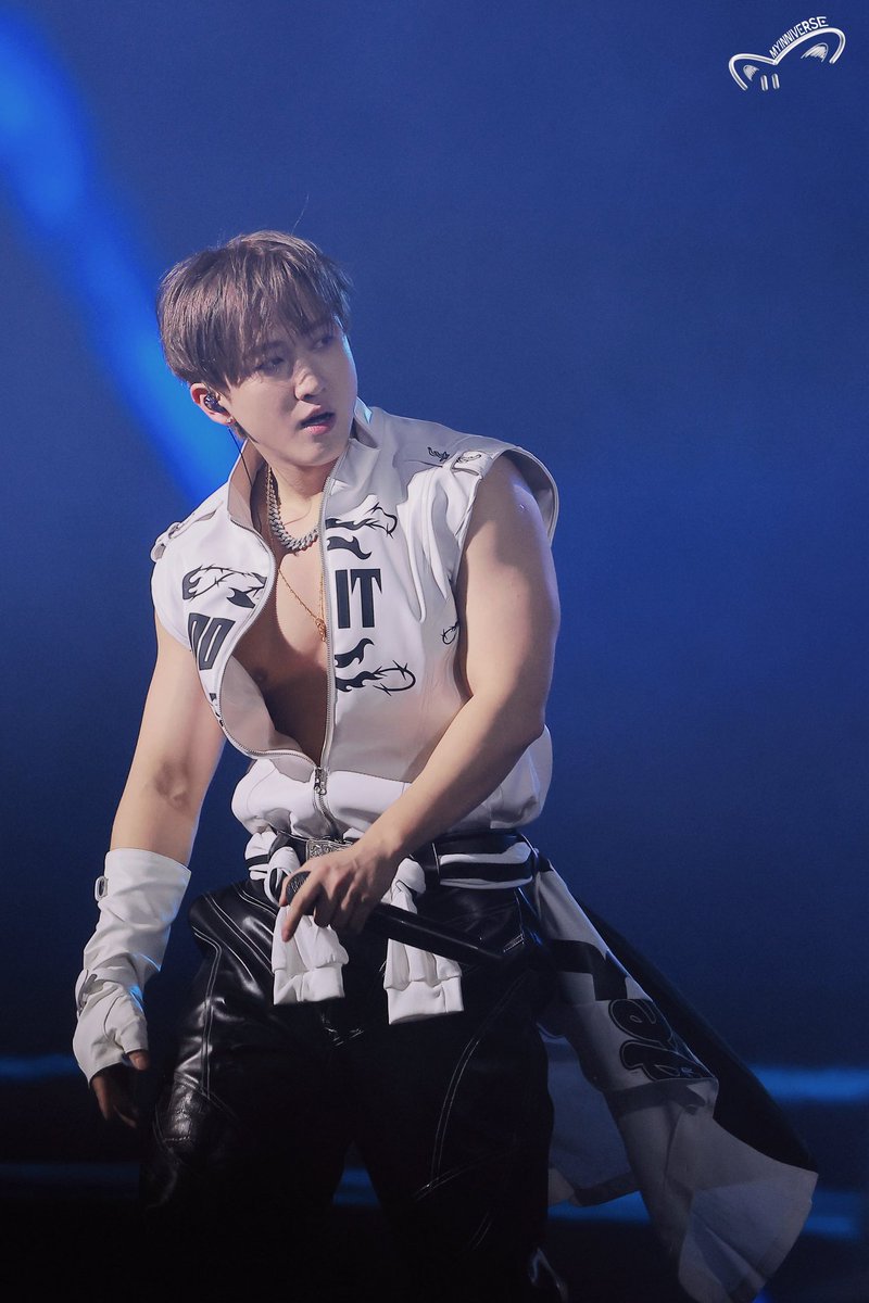 MYINNIVERSE's tweet photo. 251019🐽🐰
❤️‍🔥🔥❤️‍🔥
#StrayKids #스트레이키즈 #Changbin #창빈 #서창빈 https://t.co/OPeCpQKZYC