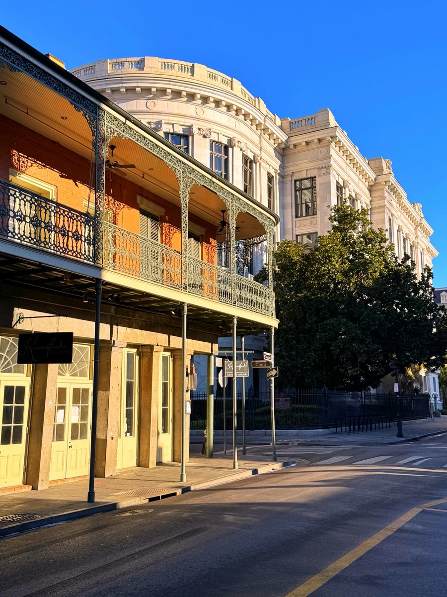 Morning sunlight drapes the French Quarter in gold — ironwork shadows dancing, cool air whispering that fall has finally found New Orleans. 🍂🍁🌞

#lawx #neworleans
