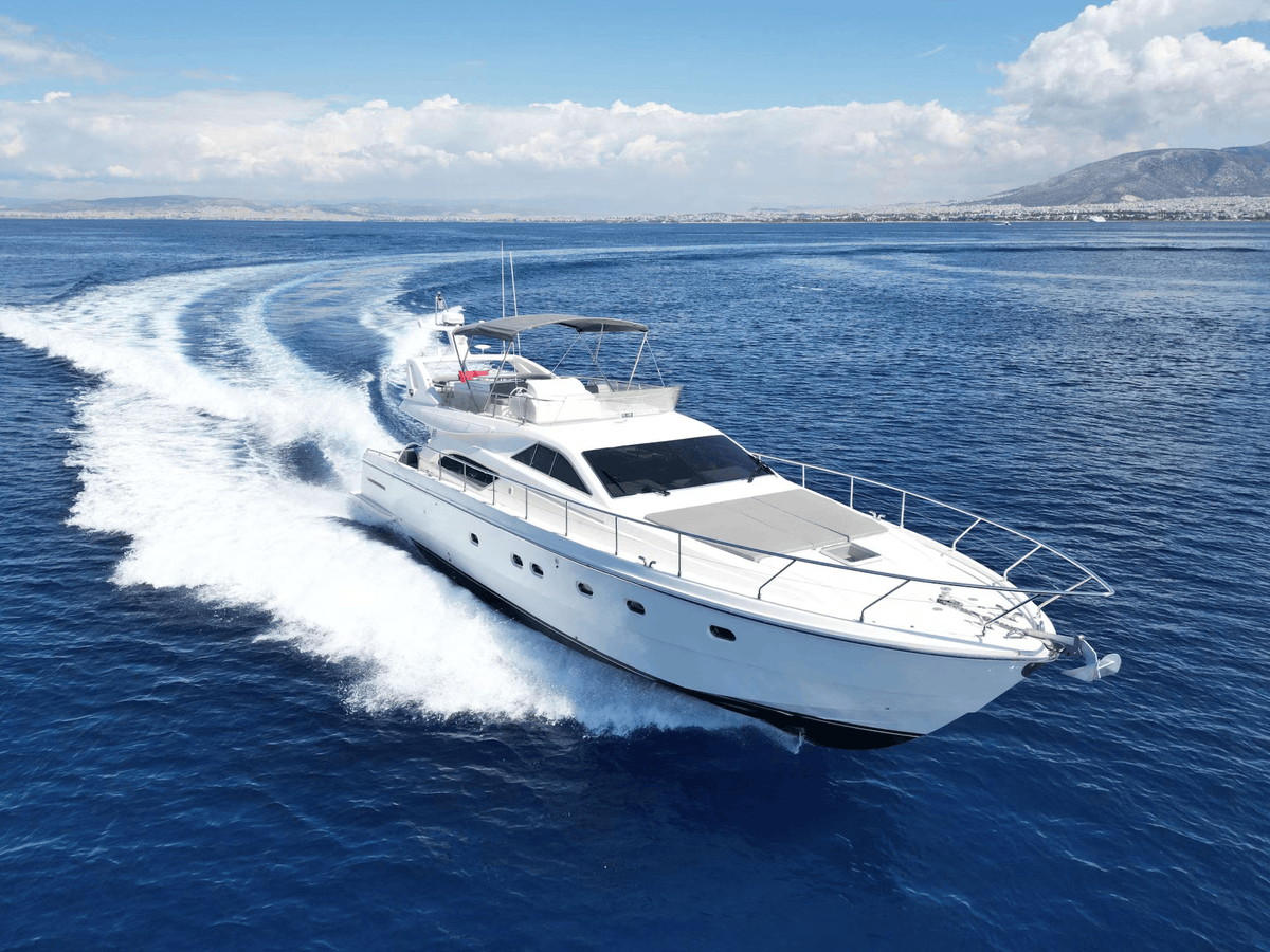 SuperYachtsMC's tweet photo. 🚨 NEW CA for SALE – SUMMER CAMP 🚨
Meet SUMMER CAMP, a 17.5m Ferretti 57 (2000), fully refitted 2024–2025.
📍 Based in Athens
📩 nt@superyachtsmonaco.com
🔗 https://t.co/Qq1fe694k6

#SuperYachtsMonaco #FerrettiYacht #YachtForSale #SummerCampYacht #LuxuryYacht #YachtLife https://t.co/pdmhtuZ8zT