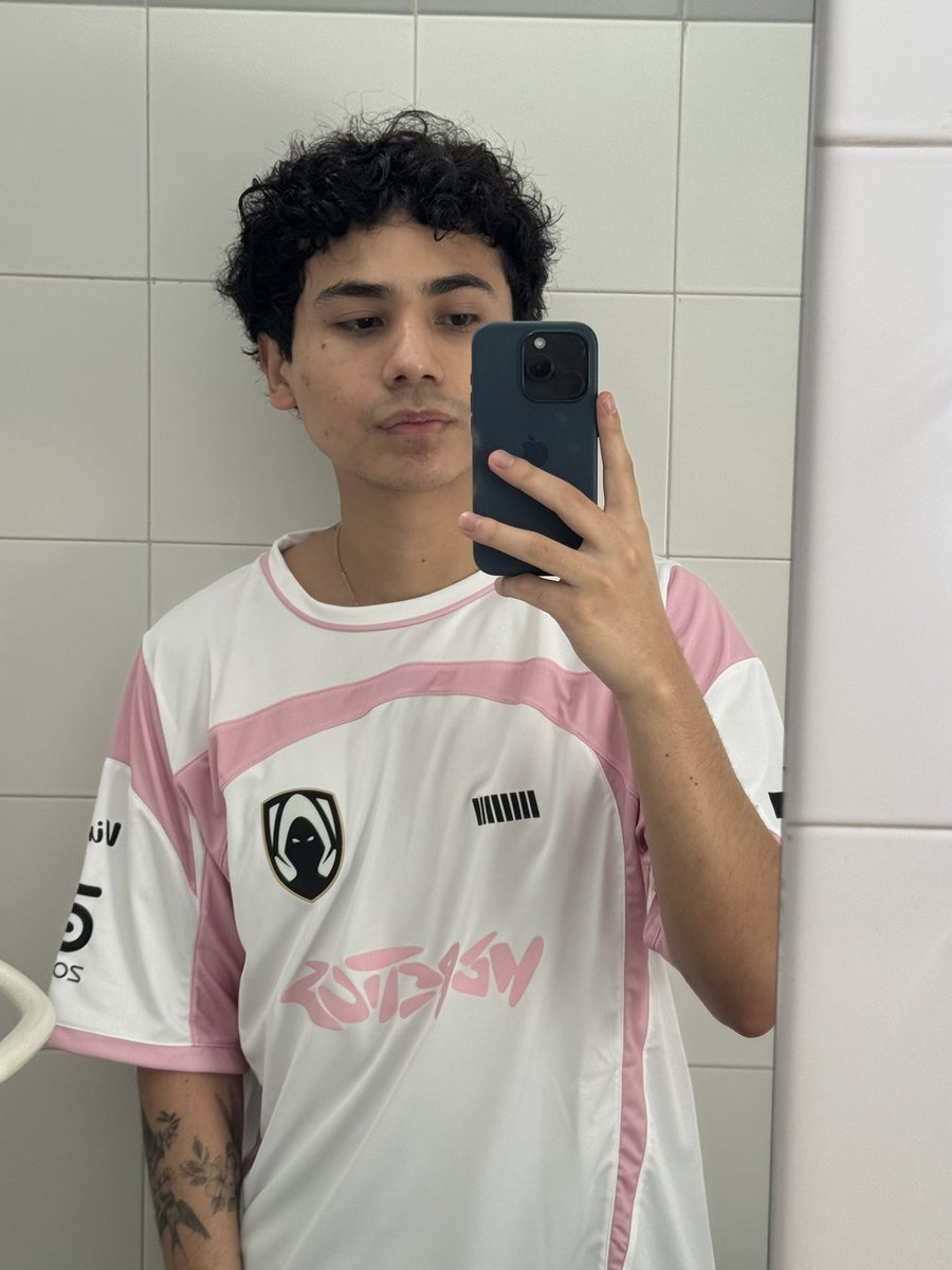 Olmer García tweet media