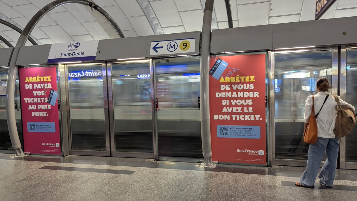 IDFmobilites's tweet image. Apparemment, tout le monde n’avait pas encore l’info, alors on vous le redit 😏

👉 #Navigo Liberté + c’est LE service malin pour les voyageurs occasionnels sur le réseau @IDFmobilites :
➡ -20% dès le 1er trajet
➡ Correspondances offertes
➡ Pas de passe à recharger 🎉

Pour…