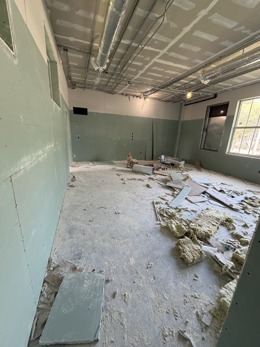 Office of School Facilities tweet media