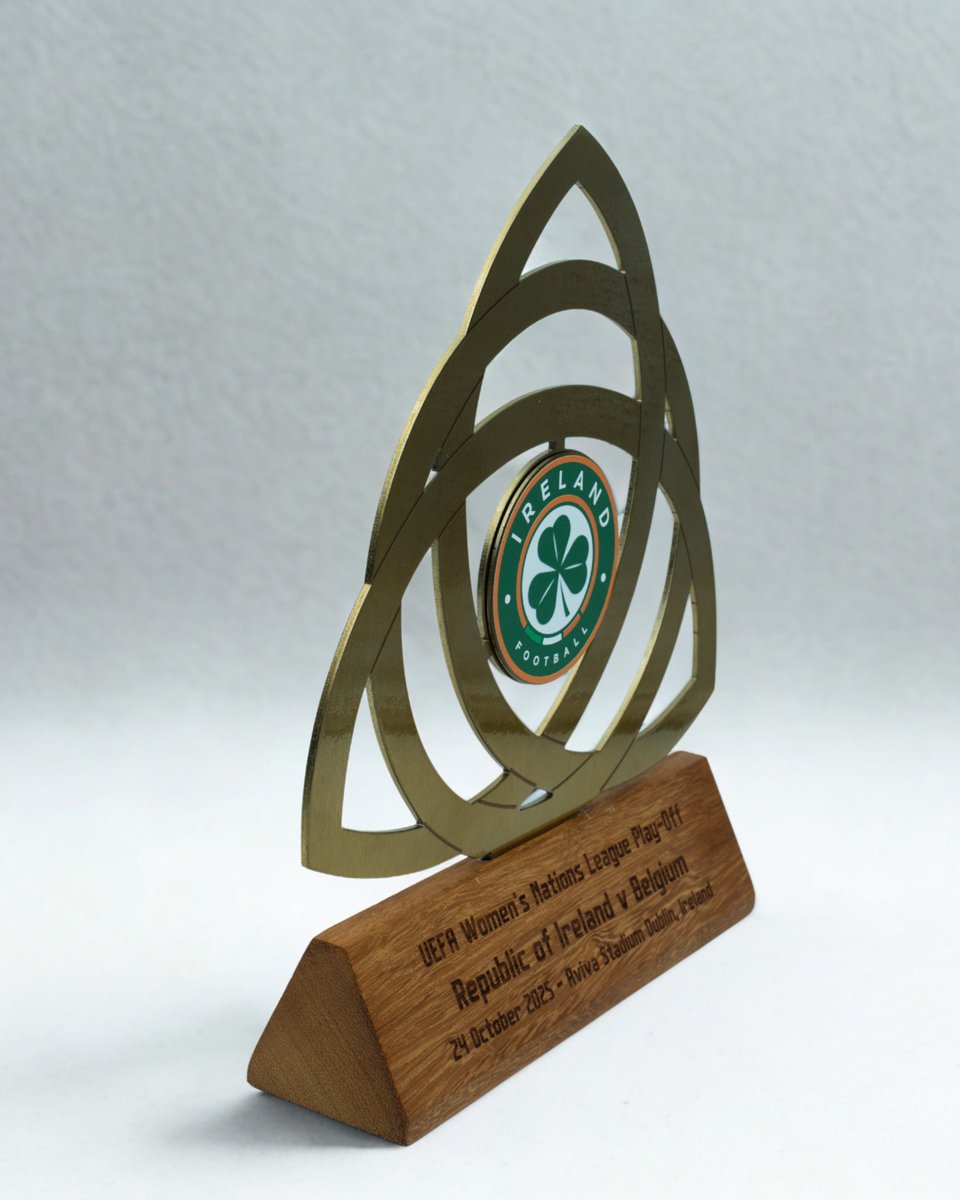 PrimeAwardsie's tweet image. From our workshop to the UEFA stage! 🏆
Proud to create the custom award for the Women’s Nations League Playoff between the Republic of Ireland and Belgium.
Crafted with precision, passion, and pride. ⚽💚💛

#UEFAWomensNationsLeague #WomenInSport #TrophyDesign #IrishMade