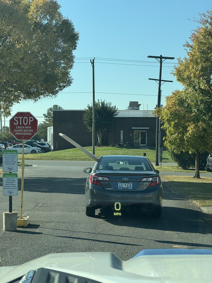 stevenkasay's tweet image. Saw this at the lumber yard this morning.
Made me wonder…

Do homeowners ever factor how their contractor gets materials to the job site into the hiring process?

#BuilderLife #JobsiteHumor #KasayConstruction #LuxuryInTheDetails