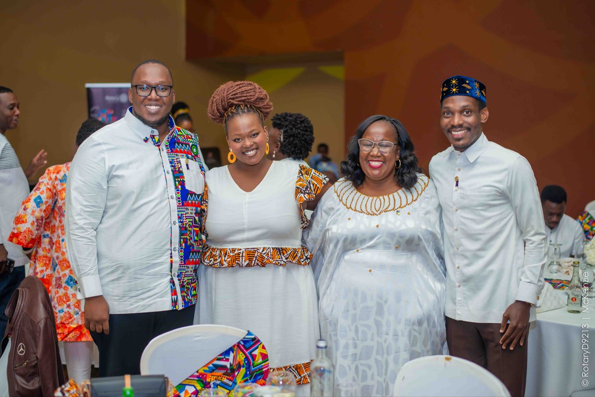 EmmaLukeera's tweet photo. Friday 31st October, with friends and family of Rotary at the 5th Edition of the Africa Peace Concert, in support of the Rotary Peace Centre at Makerere University.  #rotaryeyamba https://t.co/JtMFVuS2Q6