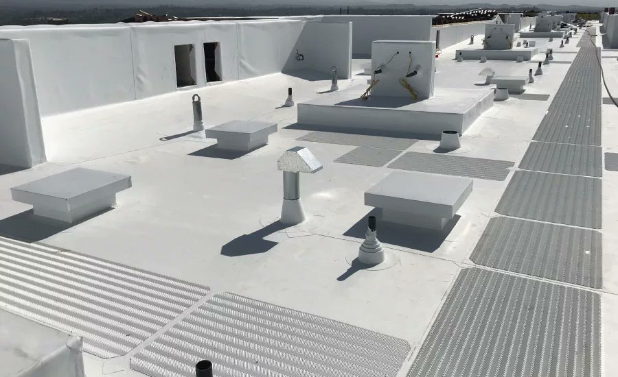 RoofContr's tweet photo. Prefabricated parts save time, cut costs, and ensure consistency.
How to Avoid 4 Common Mistakes with Roofing Accessories.

Learn More:  https://t.co/owhHPSz6so

#ad #FlashCo #Roofing #SavingTime https://t.co/arq7ozgIvA