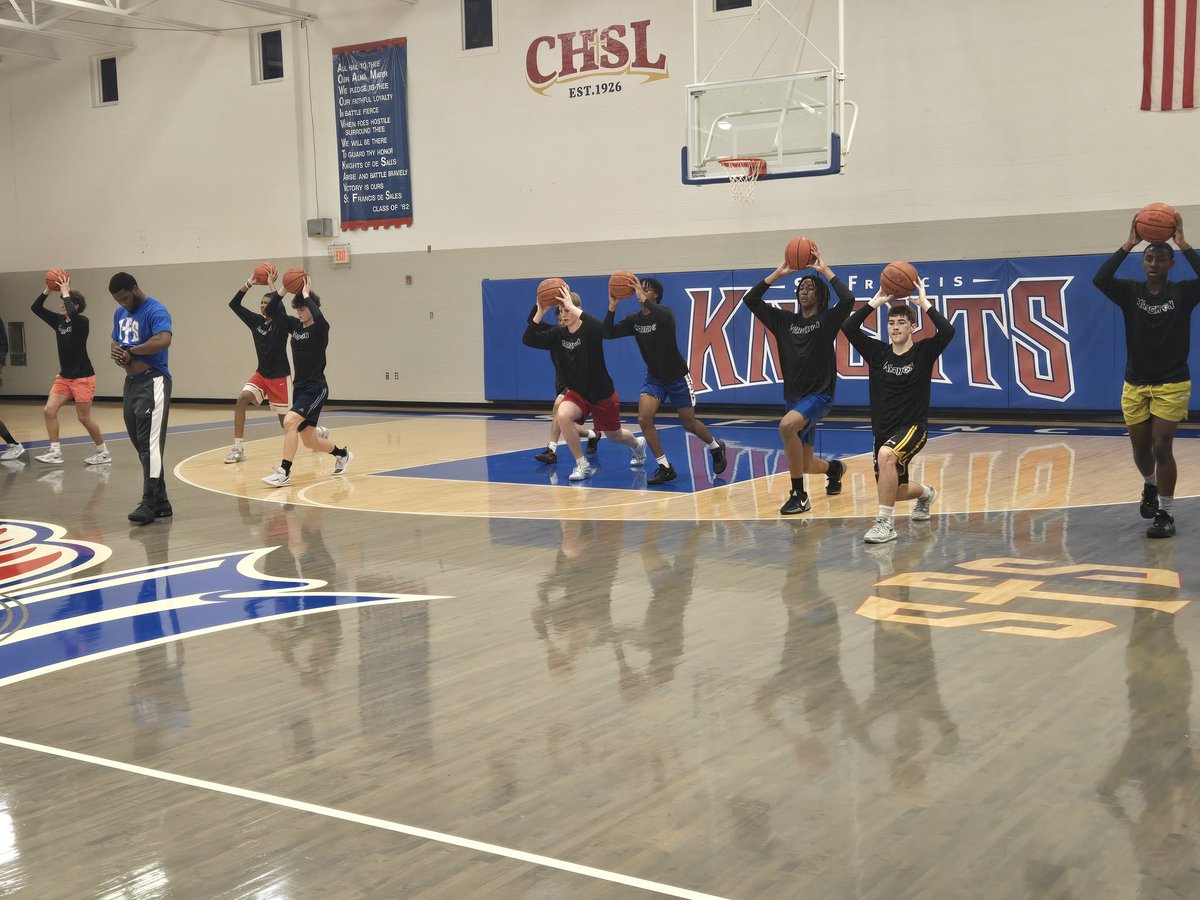 2025-2026 Morning Melee tipped of this morning for <a href="/SFSAthletics/">St. Francis de Sales Athletics</a> Varsity Basketball! 

#GoKnights